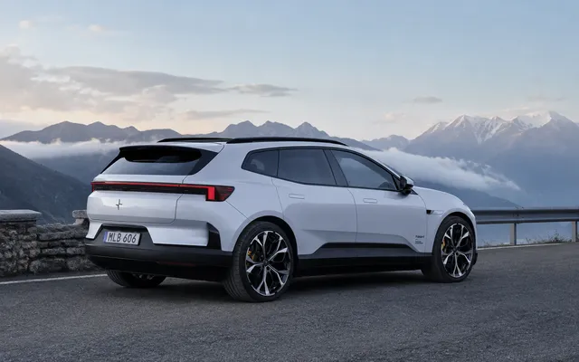 Polestar 4 SUV: чим практичніший за купе-версію Polestar 4 SUV: чим практичніший за купе-версію