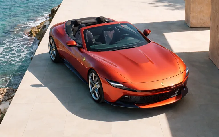 Ferrari Amalfi Spider — nuevo descapotable V8 de 640 CV