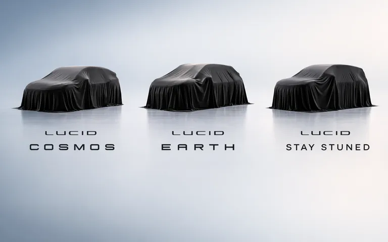 Nuevos eléctricos de Lucid: Cosmos, Earth y robotaxi Lunar