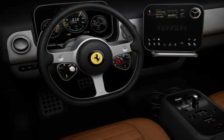 Ferrari Luce — 首款纯电 Ferrari，乔尼·艾夫 设计